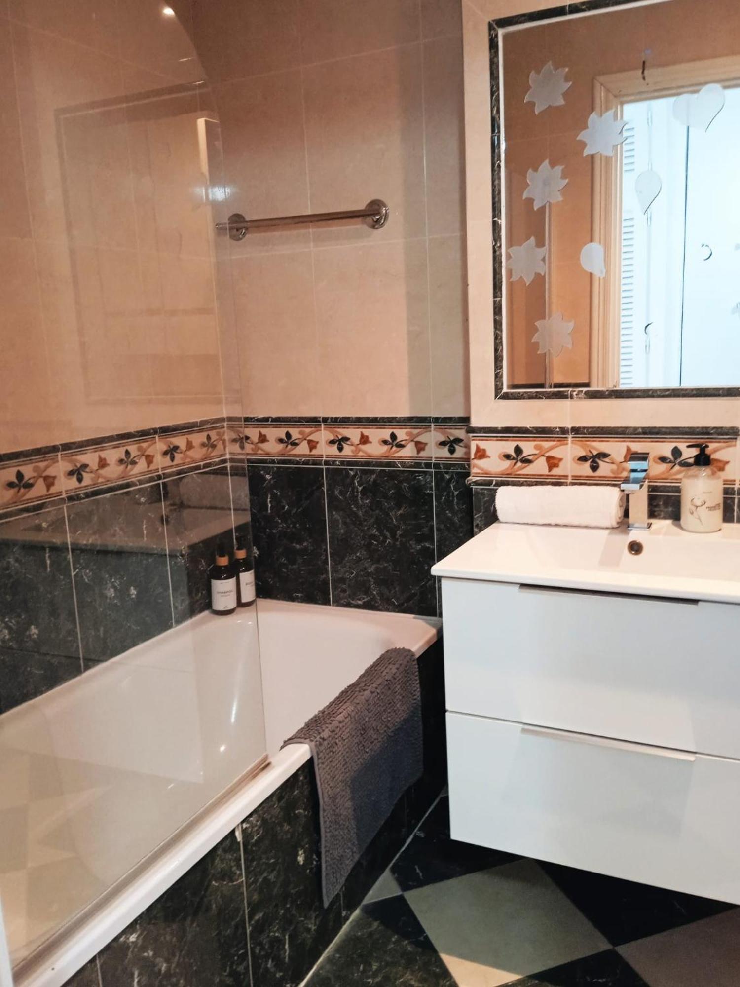 Estudio Torre De Andalucia Μαρμπέλλα Εξωτερικό φωτογραφία